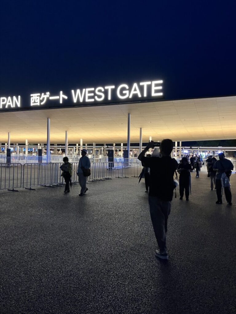 関西万博西ゲート