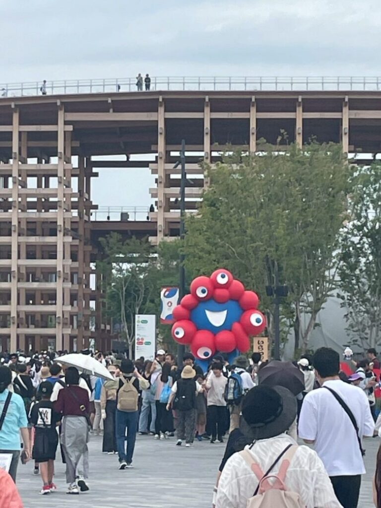 ミャクミャク