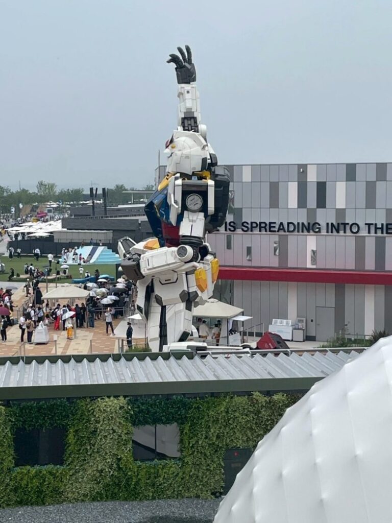 関西万博のガンダム